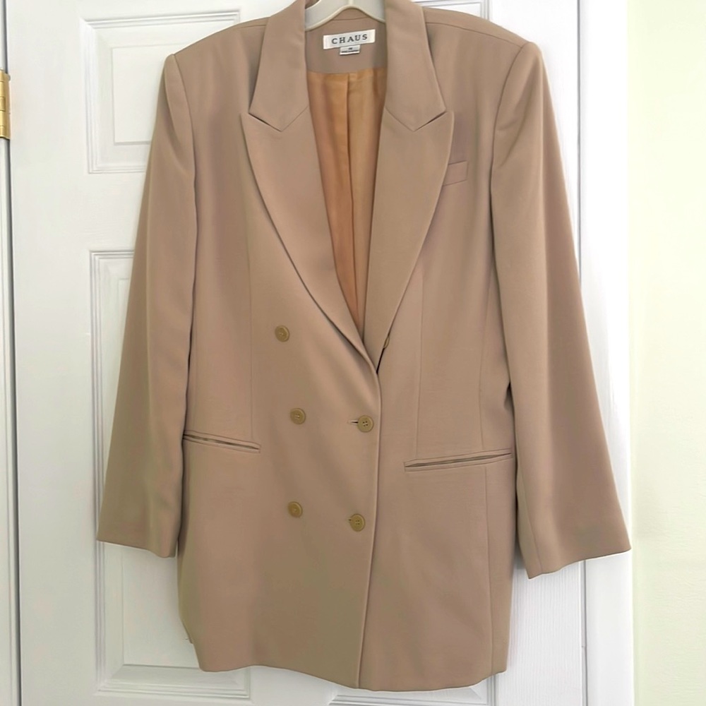 Sharp tan skirt suit